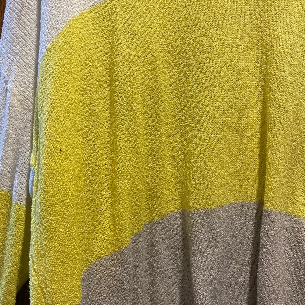 Color block sweater - Picture 2 of 2